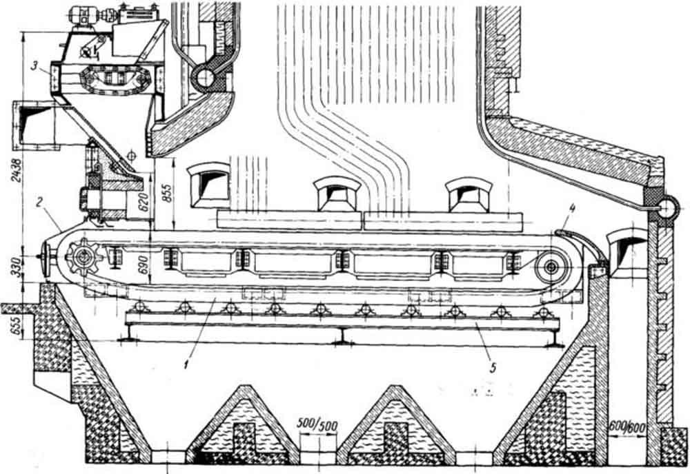 Топка с низконапорным пневматическим забрасывателем и чешуйчатой цепной решеткой прямого хода системы ВТИ-Комега